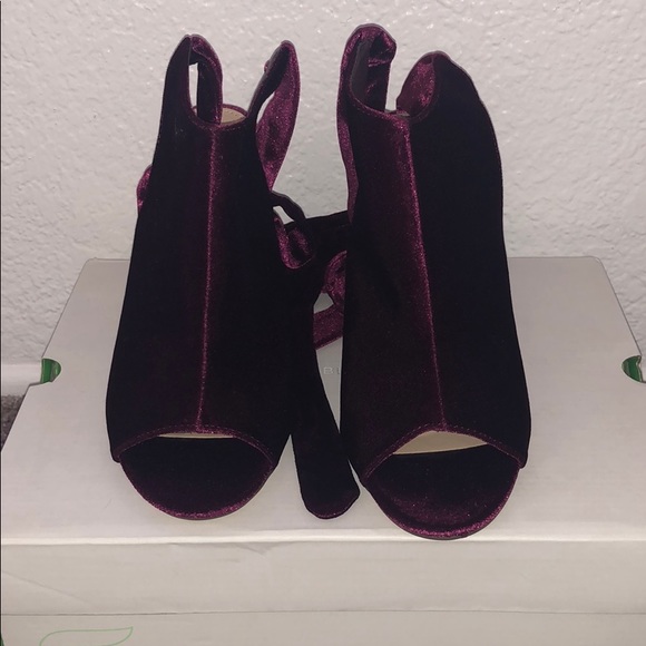 Burgundy suede tie up peep toed heels - Picture 3 of 5